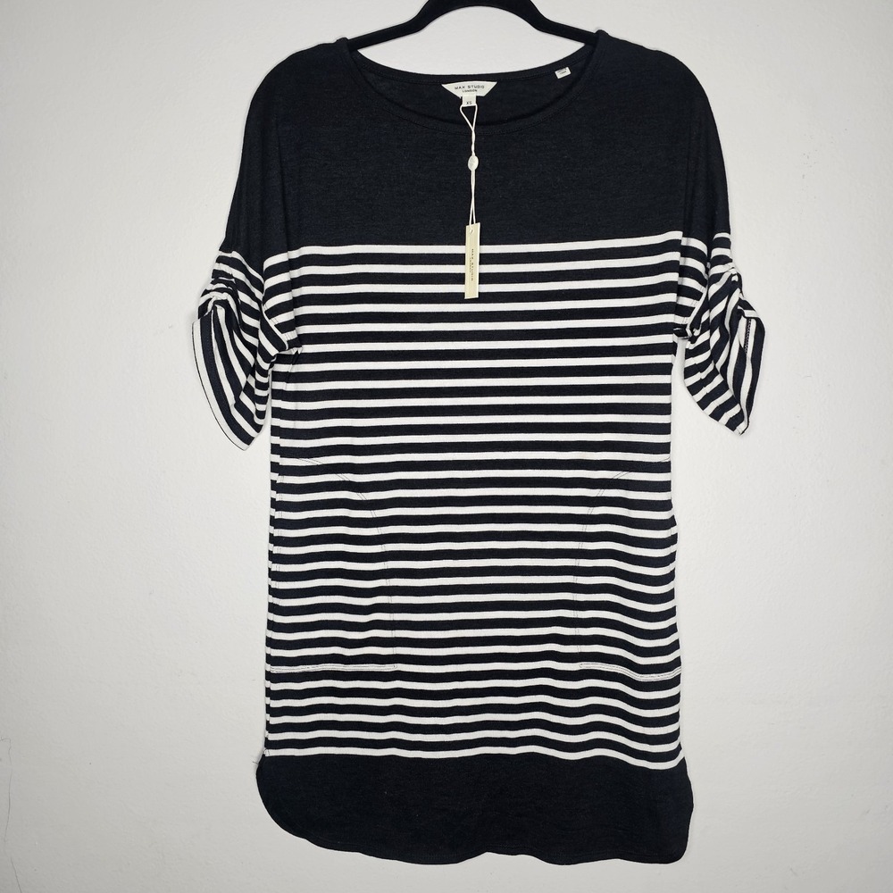 Max Studio Women's XS Black White Striped Short‎ Sleeve Knit Top Lightweight NWT